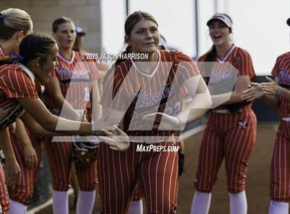 Thumbnail 1 in Sundown vs. Muenster (UIL Softball 2A Region 2 Semifinal Game 1) photogallery.