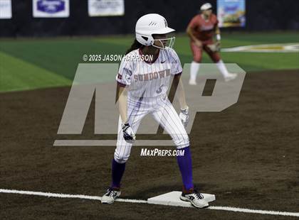 Thumbnail 3 in Sundown vs. Muenster (UIL Softball 2A Region 2 Semifinal Game 1) photogallery.