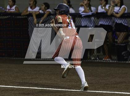 Thumbnail 3 in Sundown vs. Muenster (UIL Softball 2A Region 2 Semifinal Game 1) photogallery.