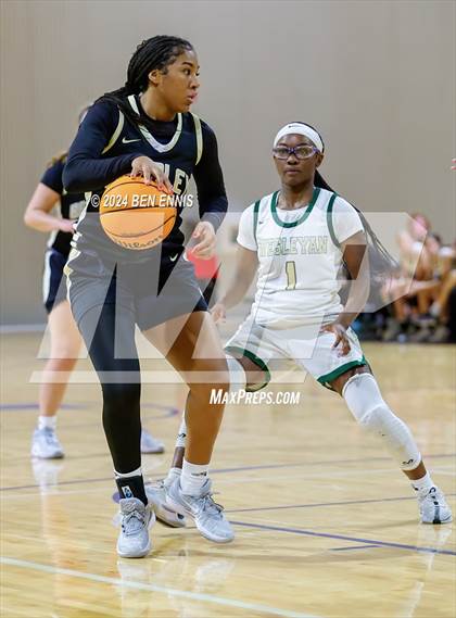 Thumbnail 2 in Bradley Central vs. Wesleyan (She Got Game Classic) photogallery.