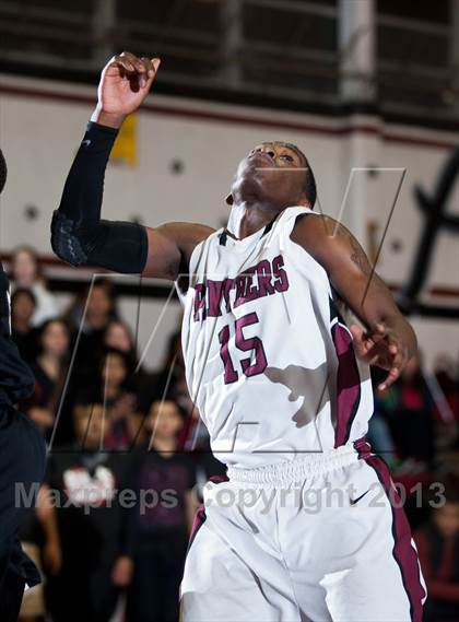 Thumbnail 3 in Enochs @ Modesto photogallery.