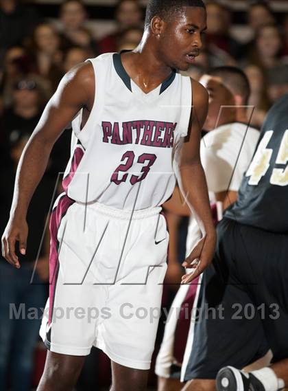 Thumbnail 3 in Enochs @ Modesto photogallery.