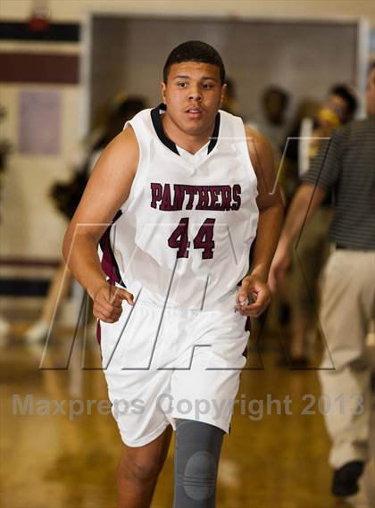 Thumbnail 2 in Enochs @ Modesto photogallery.
