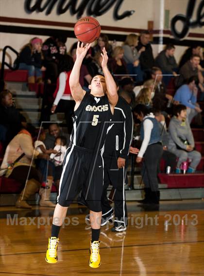 Thumbnail 3 in Enochs @ Modesto photogallery.