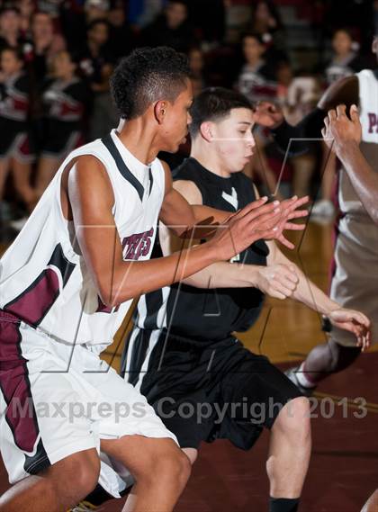 Thumbnail 2 in Enochs @ Modesto photogallery.