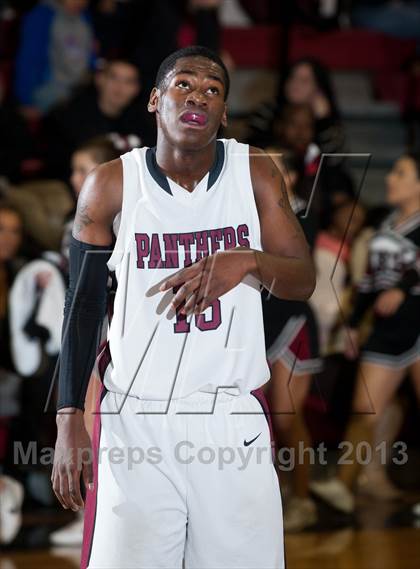 Thumbnail 2 in Enochs @ Modesto photogallery.