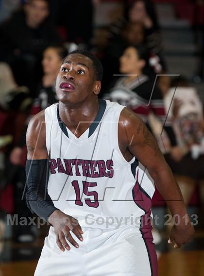 Thumbnail 3 in Enochs @ Modesto photogallery.