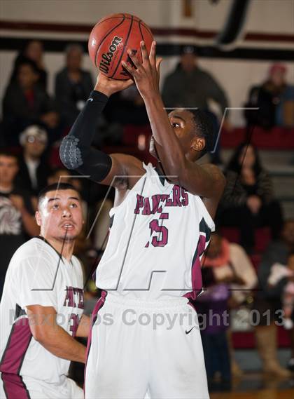 Thumbnail 2 in Enochs @ Modesto photogallery.
