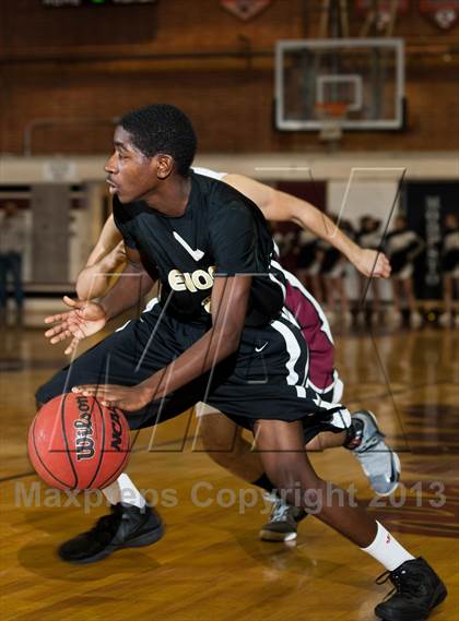 Thumbnail 1 in Enochs @ Modesto photogallery.