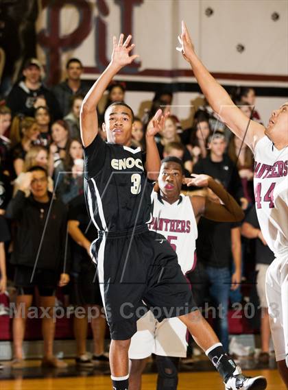 Thumbnail 2 in Enochs @ Modesto photogallery.