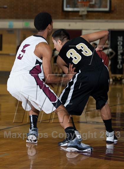 Thumbnail 3 in Enochs @ Modesto photogallery.