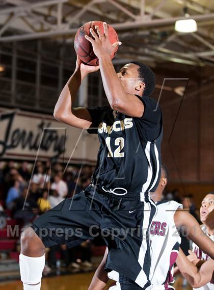 Thumbnail 3 in Enochs @ Modesto photogallery.