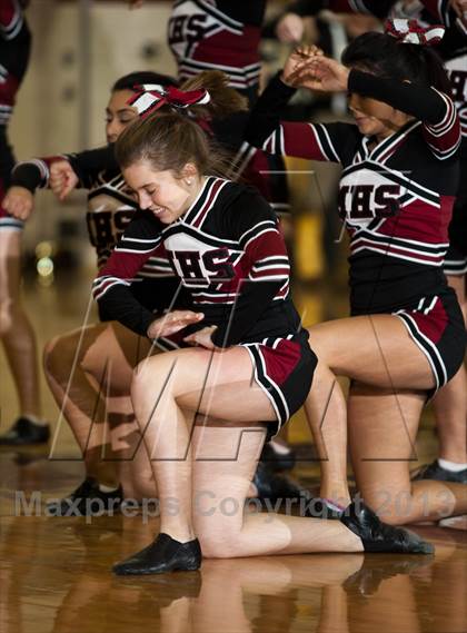 Thumbnail 2 in Enochs @ Modesto photogallery.