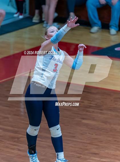 Thumbnail 3 in Pine Grove vs. West Union photogallery.