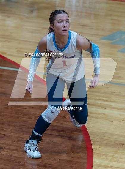 Thumbnail 1 in Pine Grove vs. West Union photogallery.