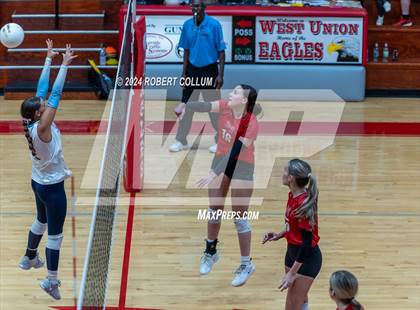 Thumbnail 3 in Pine Grove vs. West Union photogallery.