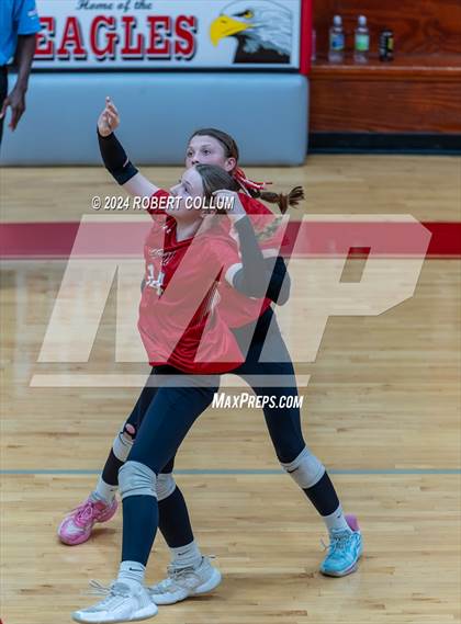 Thumbnail 3 in Pine Grove vs. West Union photogallery.