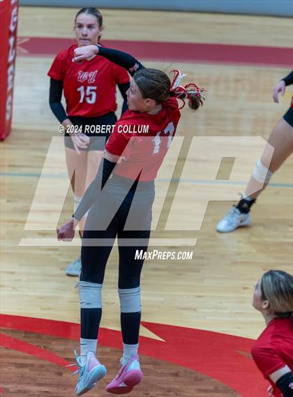 Thumbnail 2 in Pine Grove vs. West Union photogallery.