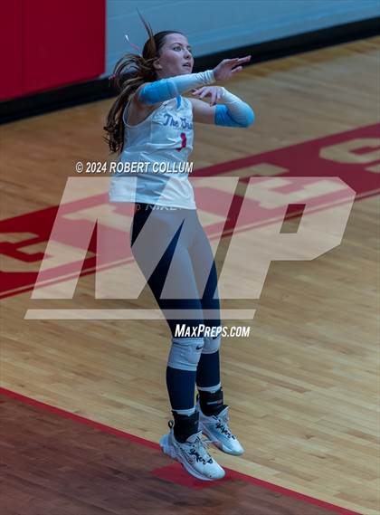 Thumbnail 1 in Pine Grove vs. West Union photogallery.