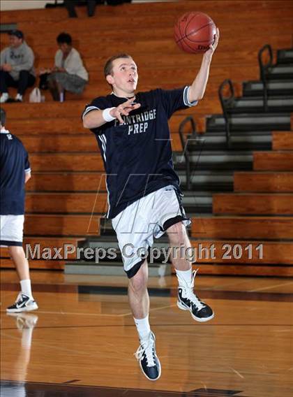 Thumbnail 1 in Flintridge Prep vs. Simi Valley (Falcon Classic) photogallery.