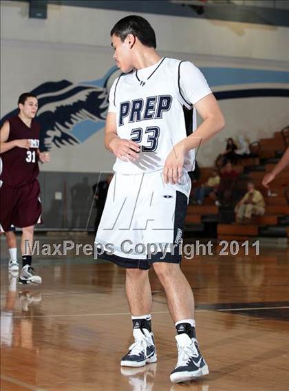 Thumbnail 2 in Flintridge Prep vs. Simi Valley (Falcon Classic) photogallery.