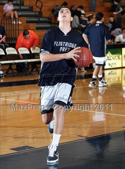 Thumbnail 1 in Flintridge Prep vs. Simi Valley (Falcon Classic) photogallery.