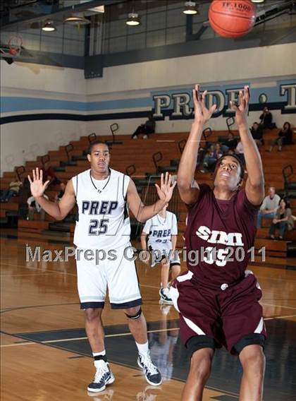 Thumbnail 2 in Flintridge Prep vs. Simi Valley (Falcon Classic) photogallery.