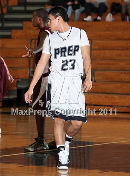Thumbnail 3 in Flintridge Prep vs. Simi Valley (Falcon Classic) photogallery.
