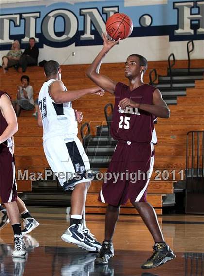 Thumbnail 3 in Flintridge Prep vs. Simi Valley (Falcon Classic) photogallery.