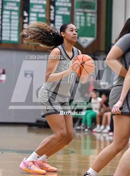 Thumbnail 1 in Perry vs. Carondelet (St. Mary's MLK Showcase) photogallery.