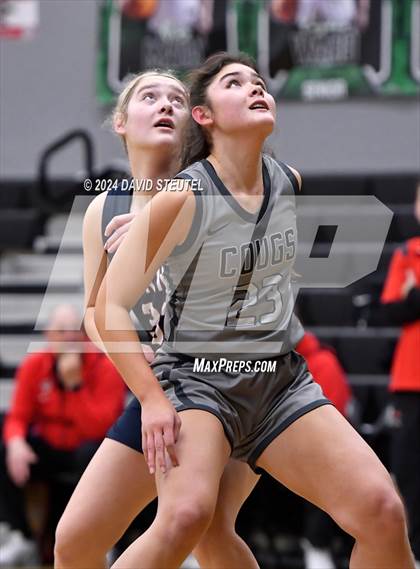 Thumbnail 2 in Perry vs. Carondelet (St. Mary's MLK Showcase) photogallery.