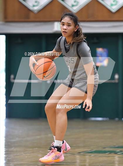 Thumbnail 3 in Perry vs. Carondelet (St. Mary's MLK Showcase) photogallery.