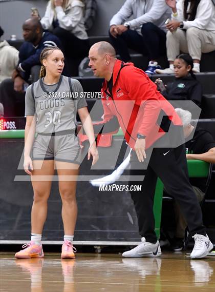 Thumbnail 3 in Perry vs. Carondelet (St. Mary's MLK Showcase) photogallery.