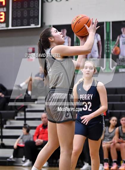 Thumbnail 3 in Perry vs. Carondelet (St. Mary's MLK Showcase) photogallery.