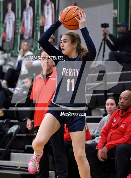 Thumbnail 2 in Perry vs. Carondelet (St. Mary's MLK Showcase) photogallery.