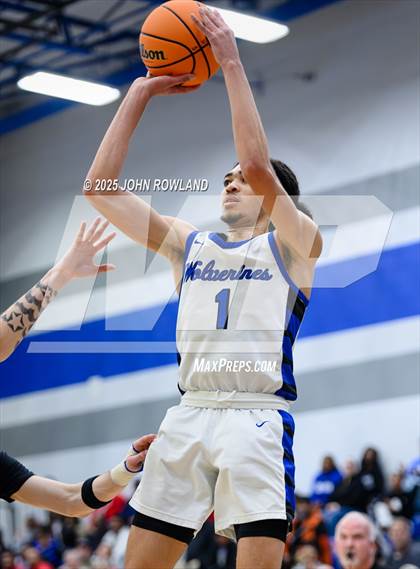 Thumbnail 2 in Lavergne vs Lebanon (TSSAA District Tournament) photogallery.