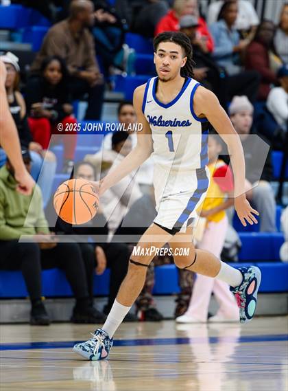 Thumbnail 2 in Lavergne vs Lebanon (TSSAA District Tournament) photogallery.