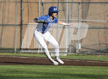 Thumbnail 3 in Highlands @ Covington Catholic photogallery.