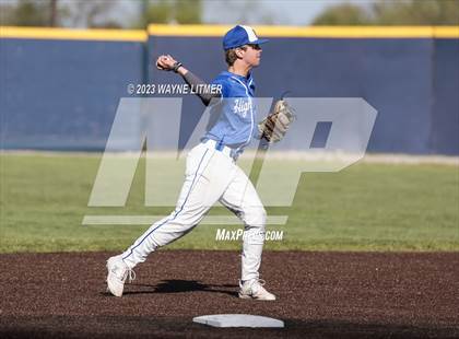 Thumbnail 1 in Highlands @ Covington Catholic photogallery.