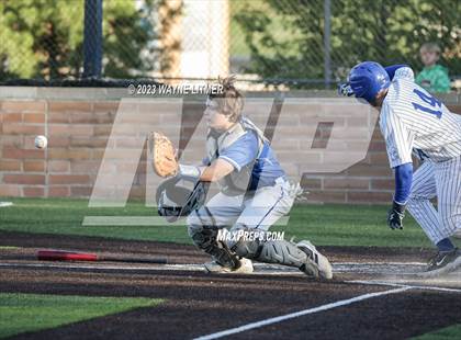 Thumbnail 1 in Highlands @ Covington Catholic photogallery.