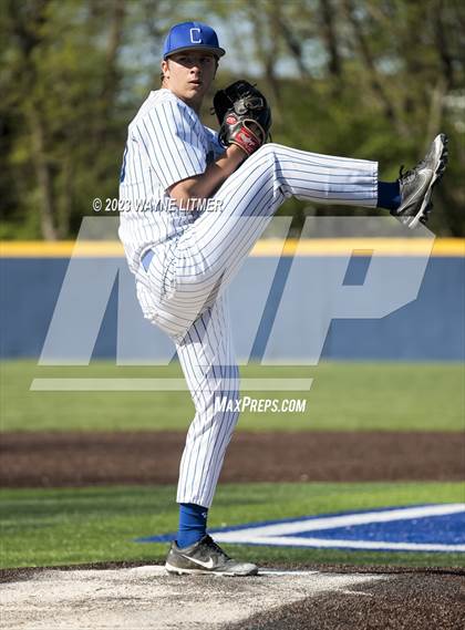 Thumbnail 1 in Highlands @ Covington Catholic photogallery.