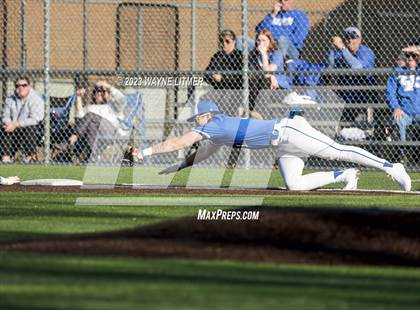 Thumbnail 2 in Highlands @ Covington Catholic photogallery.