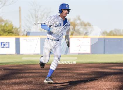 Thumbnail 2 in Highlands @ Covington Catholic photogallery.