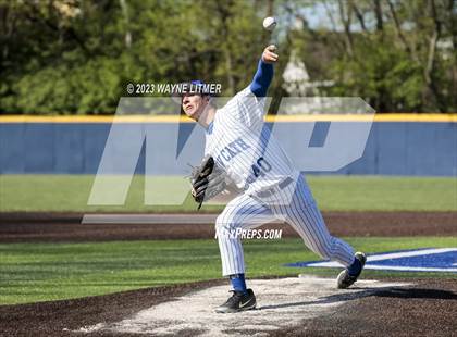 Thumbnail 1 in Highlands @ Covington Catholic photogallery.