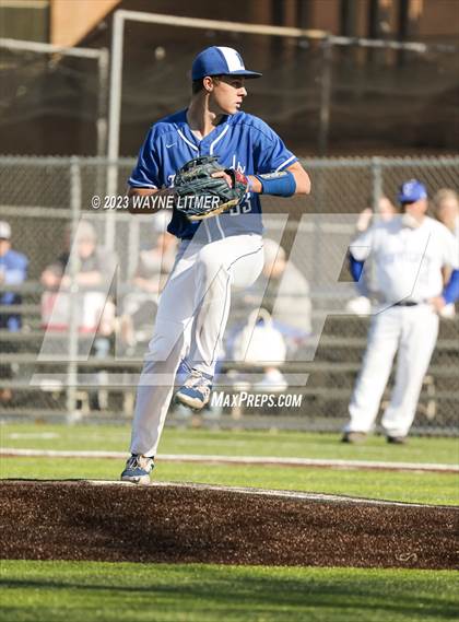 Thumbnail 3 in Highlands @ Covington Catholic photogallery.