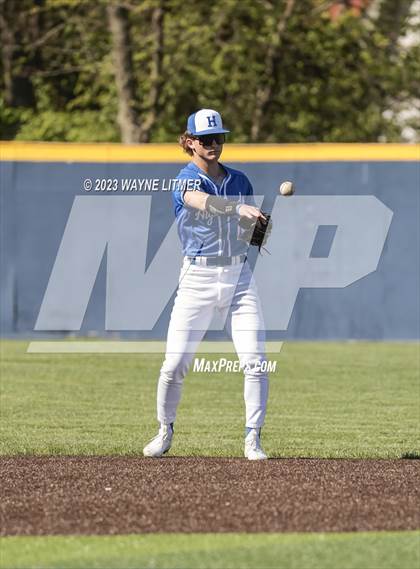 Thumbnail 3 in Highlands @ Covington Catholic photogallery.