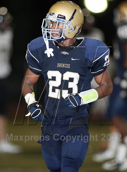 Thumbnail 3 in South @ Vista Murrieta photogallery.