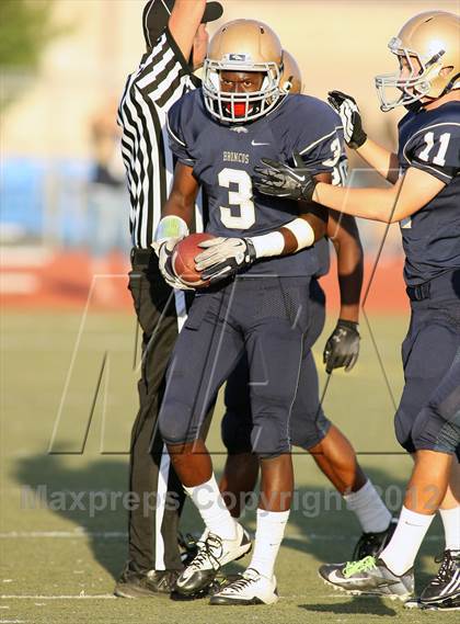 Thumbnail 1 in South @ Vista Murrieta photogallery.