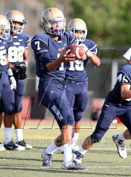 Thumbnail 1 in South @ Vista Murrieta photogallery.