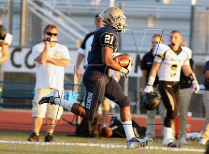 Thumbnail 1 in South @ Vista Murrieta photogallery.